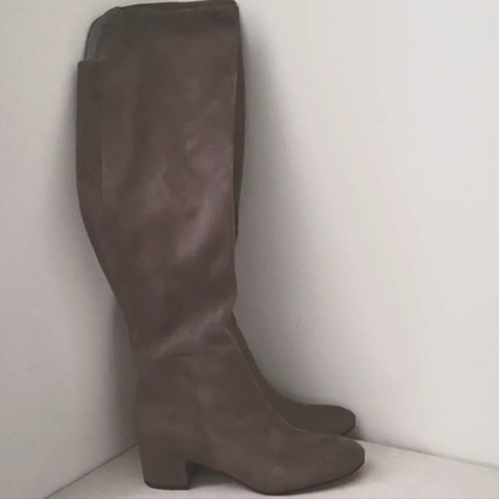 Marc Fisher NWT Inspect Over The Knee Boots Size 5.5